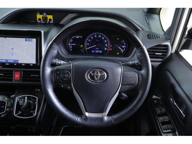 エスクァイア ハイブリッドGiプレミアムパッケジブラックテーラード 衝突被害軽減ブレーキ 純正9型ナビ 地デジTV バックカメラ 後席モニター ETC クルコン オートハイビーム 車線逸脱警報 クリアランスソナー シートヒーター ステアリングヒーター 前後ドラレコ(13枚目)