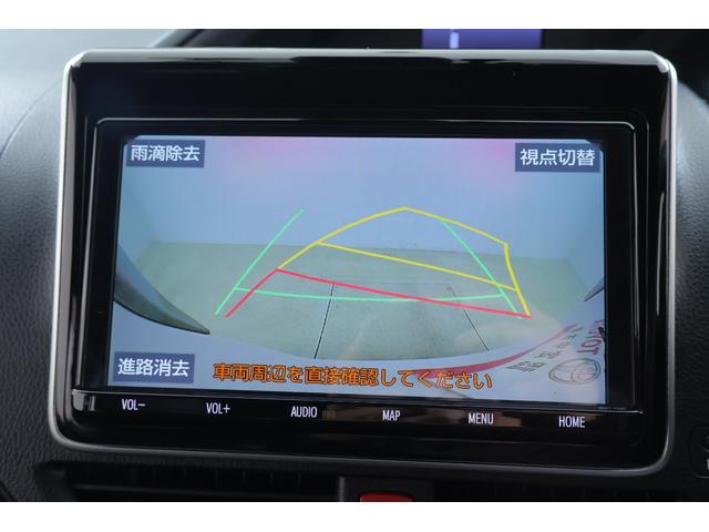 エスクァイア ハイブリッドGiプレミアムパッケジブラックテーラード 衝突被害軽減ブレーキ 純正9型ナビ 地デジTV バックカメラ 後席モニター ETC クルコン オートハイビーム 車線逸脱警報 クリアランスソナー シートヒーター ステアリングヒーター 前後ドラレコ(15枚目)