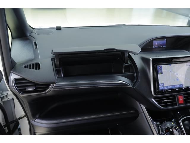 エスクァイア ハイブリッドGiプレミアムパッケジブラックテーラード 衝突被害軽減ブレーキ 純正9型ナビ 地デジTV バックカメラ 後席モニター ETC クルコン オートハイビーム 車線逸脱警報 クリアランスソナー シートヒーター ステアリングヒーター 前後ドラレコ(35枚目)