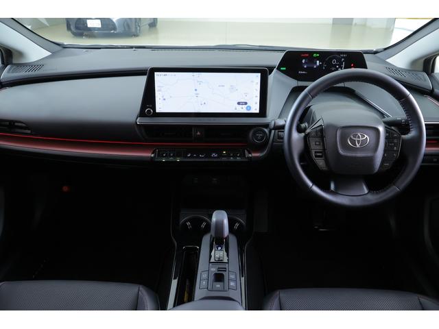 プリウス PHEV Z 衝突被害軽減ブレーキ 12.3型DAナビ地デジ 全周囲カメラ ETC2.0 レーダークルーズ BSM クリアランスソナー 前後ドラレコ 車線逸脱警報 シートヒーター&クール ステアリングヒーター AC100V-1500W パワーバックドア(12枚目)