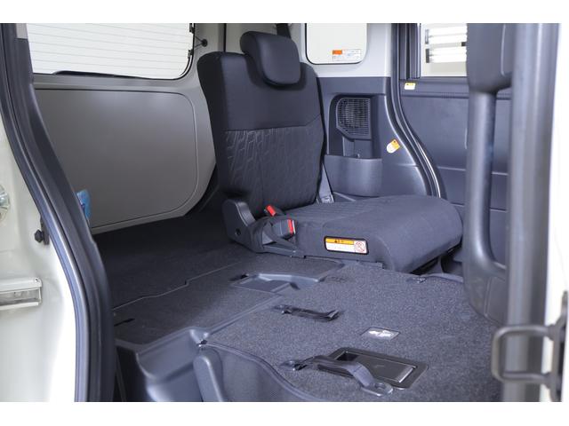 タンク カスタムG-T 衝突被害軽減ブレーキ 純正9型ナビ地デジTV 全周囲カメラ 後席モニター スマートキー ETC 車線逸脱警報 クルーズコントロール 両側電動ドア コーナーセンサー シートヒーター LEDライト ドラレコ 純正アルミ 横滑り防止装置 ワンオーナー(41枚目)