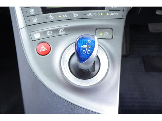 プリウス Sツーリングセレクション・マイコーデ 純正8インチナビ 地デジTV バックカメラ スマートキー ETC 前後ドラレコ Bluetooth接続 LEDヘッドライト 横滑り防止装置(22枚目)