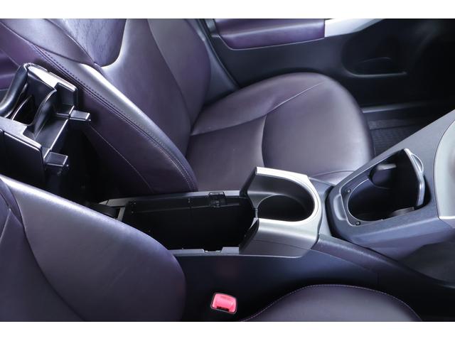 プリウス Sツーリングセレクション・マイコーデ 純正8インチナビ 地デジTV バックカメラ スマートキー ETC 前後ドラレコ Bluetooth接続 LEDヘッドライト 横滑り防止装置(28枚目)