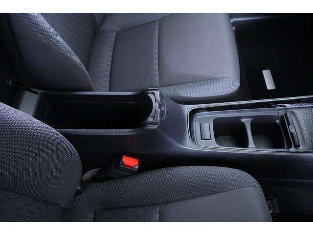 アクア G 衝突被害軽減ブレーキ レーダークルーズ 純正7型DAナビ 地デジTV バックカメラ BSM スマートキー オートハイビーム 車線逸脱警報 AC100V-1500W 先行車発進告知機能 Bluetooth接続 LEDヘッドライト 横滑り防止装置 ワンオーナー(32枚目)