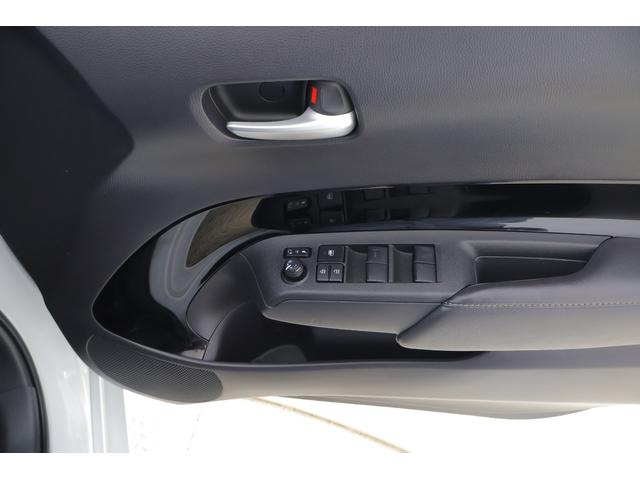 アクア G 衝突被害軽減ブレーキ レーダークルーズ 7インチDAナビ バックカメラ スマートキー ETC オートハイビーム 車線逸脱警報 クリアランスソナー AC100V-1500W 先行車発進告知機能 Bluetooth接続 LEDヘッドライト 横滑防止装置(33枚目)