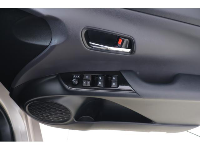 プリウスPHV Aユーティリティプラス 衝突被害軽減ブレーキ シートヒーター 純正11.6インチナビ 地デジTV バックカメラ BSM レーダークルーズ 車線逸脱警報 クリアランスソナー ETC2.0 ステアリングヒーター AC100V-1500W ドラレコ LEDヘッドライト(40枚目)