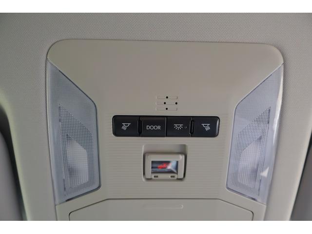 RAV4 アドベンチャー 4WD 衝突被害軽減ブレーキ 純正9型ナビ 地デジTV バックカメラ BSM スマートキー レーダークルーズ 車線逸脱警報 クリアランスソナー オートハイビーム ETC パワーシート パワーバックドア LEDヘッドライト 横滑り防止装置(28枚目)