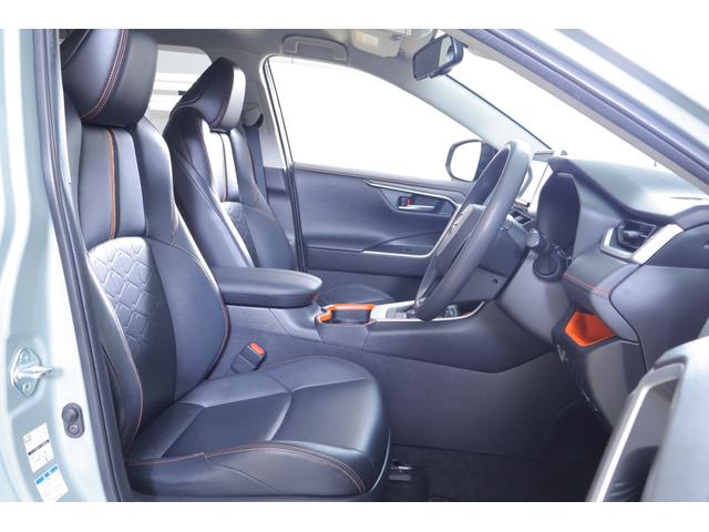 RAV4 アドベンチャー 4WD 衝突被害軽減ブレーキ 純正9型ナビ 地デジTV バックカメラ BSM スマートキー レーダークルーズ 車線逸脱警報 クリアランスソナー オートハイビーム ETC パワーシート パワーバックドア LEDヘッドライト 横滑り防止装置(32枚目)