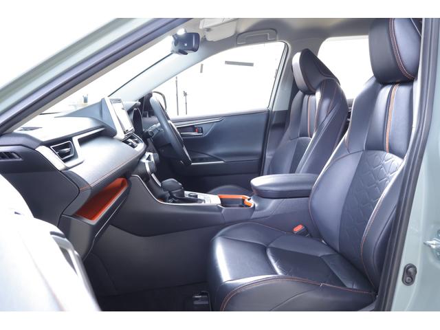 RAV4 アドベンチャー 4WD 衝突被害軽減ブレーキ 純正9型ナビ 地デジTV バックカメラ BSM スマートキー レーダークルーズ 車線逸脱警報 クリアランスソナー オートハイビーム ETC パワーシート パワーバックドア LEDヘッドライト 横滑り防止装置(34枚目)