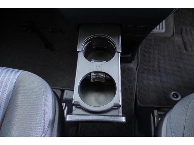 ヴォクシー ＺＳ　煌　ＳＤナビ地デジＴＶ　バックカメラ　後席フリップダウンモニター　スマートキー　ＥＴＣ　両側電動スライドドア　ＬＥＤヘッドライト　Ｂｌｕｅｔｏｏｔｈ接続　アイドリングストップ　純正アルミ　横滑り防止装置（29枚目）