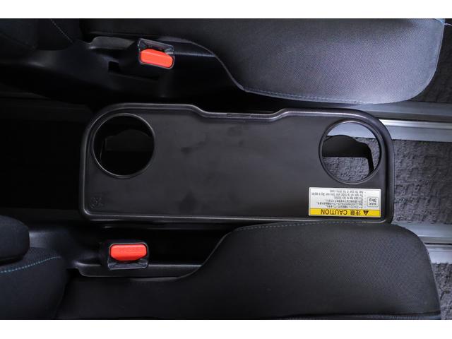 ヴォクシー ＺＳ　煌　ＳＤナビ地デジＴＶ　バックカメラ　後席フリップダウンモニター　スマートキー　ＥＴＣ　両側電動スライドドア　ＬＥＤヘッドライト　Ｂｌｕｅｔｏｏｔｈ接続　アイドリングストップ　純正アルミ　横滑り防止装置（34枚目）