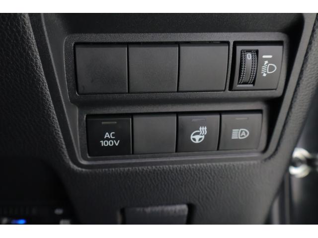 ヤリスクロス ハイブリッドＺ　衝突被害軽減ブレーキ　レーダークルーズ　８インチＤＡナビ　地デジＴＶ　バックカメラ　ＥＴＣ２．０　車線逸脱警報　オートハイビーム　クリアランスソナー　パワーシート　シートヒーター　ステアリングヒーター　ＡＣ１００Ｖ－１５００Ｗ　ワンオーナー（28枚目）