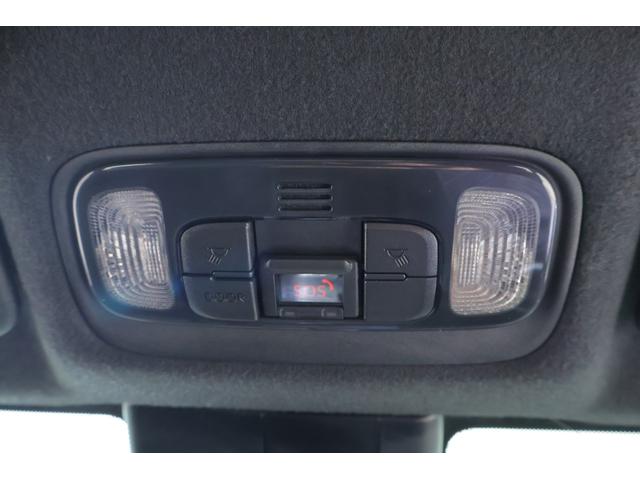 ヤリスクロス ハイブリッドＺ　衝突被害軽減ブレーキ　レーダークルーズ　８インチＤＡナビ　地デジＴＶ　バックカメラ　ＥＴＣ２．０　車線逸脱警報　オートハイビーム　クリアランスソナー　パワーシート　シートヒーター　ステアリングヒーター　ＡＣ１００Ｖ－１５００Ｗ　ワンオーナー（30枚目）