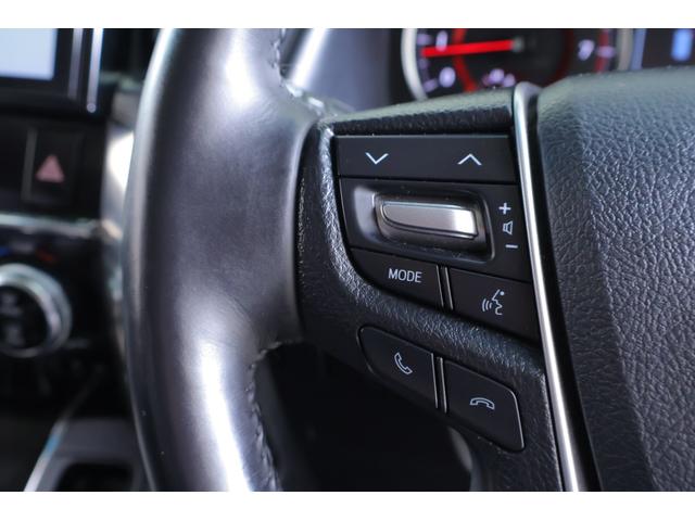 アルファード ２．５Ｓ　Ｃパッケージ　ＴＲＤエアロ　衝突被害軽減ブレーキ　純正１０インチナビ　地デジＴＶ　バックカメラ　後席モニター　ＥＴＣ　レーダークルーズ　シートヒーター＆クール　ステアリングヒーター　クリアランスソナー　車線逸脱警報　ドラレコ　パワーバックドア（19枚目）