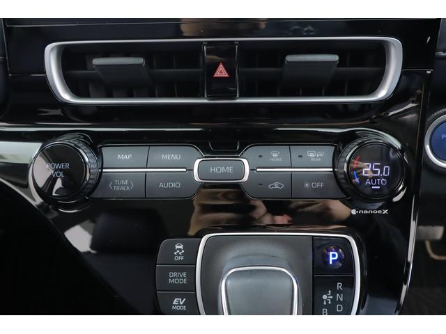 アクア Ｚ　衝突被害軽減ブレーキ　ＢＳＭ　純正１０．５インチＤＡナビ　バックカメラ　スマートキー　レーダークルーズ　オートハイビーム　ＥＴＣ２．０　車線逸脱警報　クリアランスソナー　ＡＣ１００Ｖ１５００Ｗ　シートヒーター　ステアリングヒーター　ＬＥＤライト　ワンオーナー（22枚目）