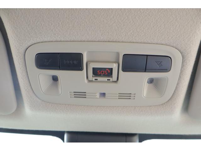 アクア Ｚ　衝突被害軽減ブレーキ　ＢＳＭ　純正１０．５インチＤＡナビ　バックカメラ　スマートキー　レーダークルーズ　オートハイビーム　ＥＴＣ２．０　車線逸脱警報　クリアランスソナー　ＡＣ１００Ｖ１５００Ｗ　シートヒーター　ステアリングヒーター　ＬＥＤライト　ワンオーナー（29枚目）