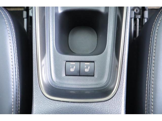 アクア Ｚ　衝突被害軽減ブレーキ　ＢＳＭ　純正１０．５インチＤＡナビ　バックカメラ　スマートキー　レーダークルーズ　オートハイビーム　ＥＴＣ２．０　車線逸脱警報　クリアランスソナー　ＡＣ１００Ｖ１５００Ｗ　シートヒーター　ステアリングヒーター　ＬＥＤライト　ワンオーナー（33枚目）