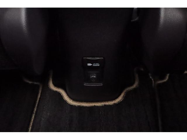 アクア Ｚ　衝突被害軽減ブレーキ　ＢＳＭ　純正１０．５インチＤＡナビ　バックカメラ　スマートキー　レーダークルーズ　オートハイビーム　ＥＴＣ２．０　車線逸脱警報　クリアランスソナー　ＡＣ１００Ｖ１５００Ｗ　シートヒーター　ステアリングヒーター　ＬＥＤライト　ワンオーナー（41枚目）