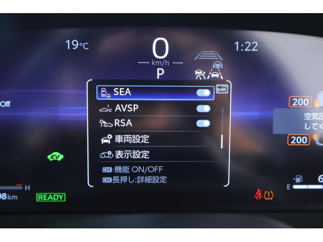 クラウン Ｚ　衝突被害軽減ブレーキ　１２．３インチＤＡナビ　地デジＴＶ　全周囲カメラ　ＢＳＭ　レーダークルーズ　車線逸脱警報　クリアランスソナー　ＥＴＣ２．０　本革　シートヒーター＆クール　ＡＣ１００Ｖ－１５００Ｗ　デジタルミラー　前後ドラレコ　４眼ＬＥＤライト（24枚目）