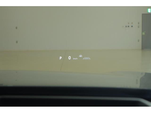 クラウン Ｚ　衝突被害軽減ブレーキ　１２．３インチＤＡナビ　地デジＴＶ　全周囲カメラ　ＢＳＭ　レーダークルーズ　車線逸脱警報　クリアランスソナー　ＥＴＣ２．０　本革　シートヒーター＆クール　ＡＣ１００Ｖ－１５００Ｗ　デジタルミラー　前後ドラレコ　４眼ＬＥＤライト（38枚目）