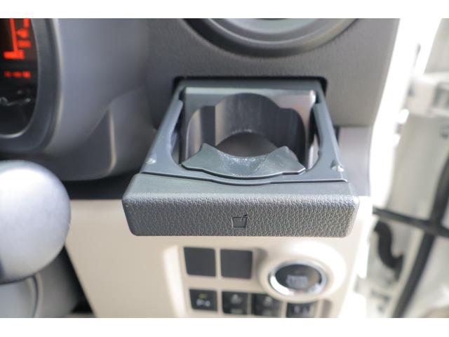 パッソ Ｘ　Ｓ　衝突被害軽減ブレーキ　車線逸脱警報　オートハイビーム　スマートキー　ＥＴＣ　コーナーセンサー　電動格納ミラー　先行車発進告知機能　ドライブレコーダー　アイドリングストップ　横滑り防止装置（24枚目）