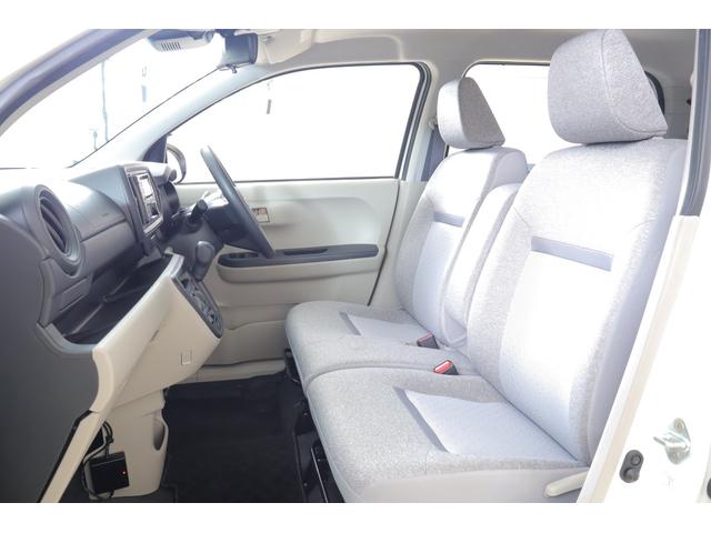 パッソ Ｘ　Ｓ　衝突被害軽減ブレーキ　車線逸脱警報　オートハイビーム　スマートキー　ＥＴＣ　コーナーセンサー　電動格納ミラー　先行車発進告知機能　ドライブレコーダー　アイドリングストップ　横滑り防止装置（28枚目）