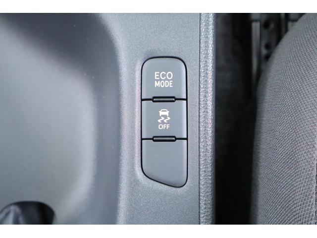 ヤリス Ｘ　衝突被害軽減ブレーキ　車線逸脱警報　クリアランスソナー　純正ディスプレイオーディオナビ　オートハイビーム　先行車発進告知機能　キーレス　Ｂｌｕｅｔｏｏｔｈ接続　純正ＤＶＤプレイヤー　電動格納ミラー　横滑り防止装置（24枚目）