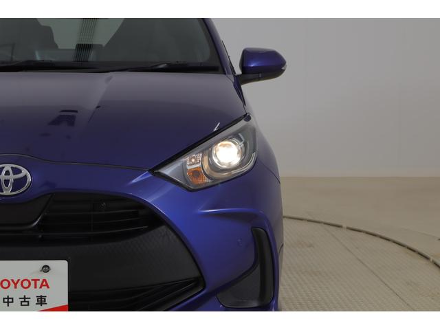 ヤリス Ｘ　衝突被害軽減ブレーキ　車線逸脱警報　クリアランスソナー　純正ディスプレイオーディオナビ　オートハイビーム　先行車発進告知機能　キーレス　Ｂｌｕｅｔｏｏｔｈ接続　純正ＤＶＤプレイヤー　電動格納ミラー　横滑り防止装置（39枚目）