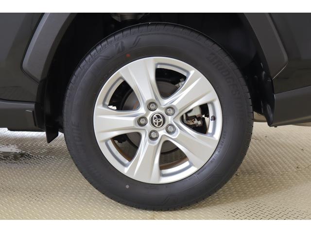 ＲＡＶ４ ハイブリッドＸ　衝突被害軽減ブレーキ　レーダークルーズ　純正ＳＤナビＴＶ　バックカメラ　スマートキー　車線逸脱警報　クリアランスソナー　オートハイビーム　先行車発進告知機能　Ｂｌｕｅｔｏｏｔｈ接続　ＬＥＤヘッドライト　横滑り防止装置（45枚目）