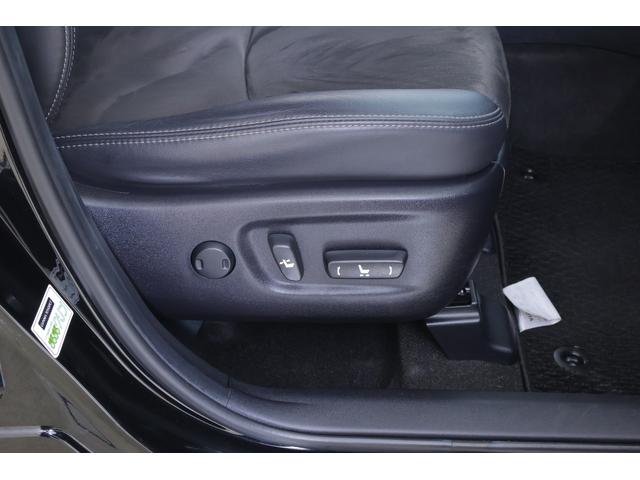 プリウスアルファ Ｇ　衝突被害軽減ブレーキ　レーダークルーズ　純正９インチナビ　地デジＴＶ　バックカメラ　スマートキー　ＥＴＣ　オートハイビーム　車線逸脱警報　パワーシート　ＬＥＤヘッドライト　Ｂｌｕｅｔｏｏｔｈ接続　ドライブレコーダー　横滑り防止装置（34枚目）