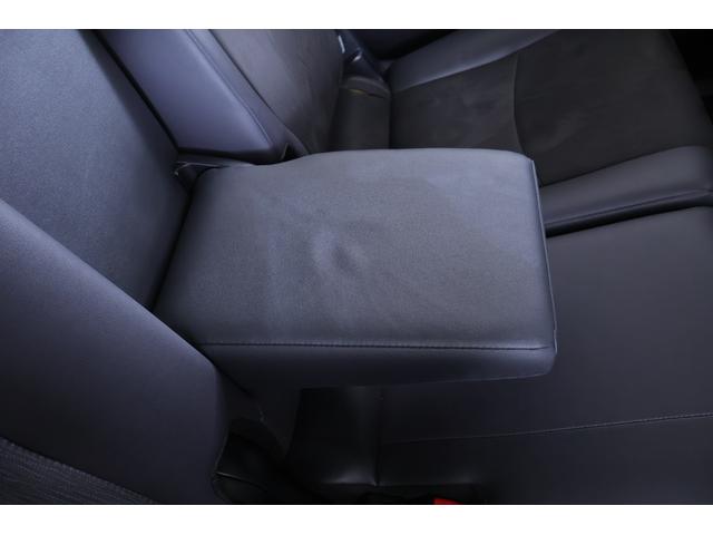 プリウスアルファ Ｇ　衝突被害軽減ブレーキ　レーダークルーズ　純正９インチナビ　地デジＴＶ　バックカメラ　スマートキー　ＥＴＣ　オートハイビーム　車線逸脱警報　パワーシート　ＬＥＤヘッドライト　Ｂｌｕｅｔｏｏｔｈ接続　ドライブレコーダー　横滑り防止装置（37枚目）