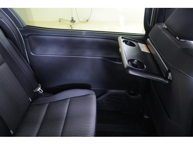 ヴォクシー ＺＳ　煌ＩＩ　衝突被害軽減ブレーキ　純正９型ナビ　地デジＴＶ　バックカメラ　スマートキー　ＥＴＣ２．０　クルーズコントロール　車線逸脱警報　オートハイビーム　両側電動ドア　クリアランスソナー　先行車発進告知機能　ドラレコ　Ｂｌｕｅｔｏｏｔｈ接続　ＬＥＤライト（40枚目）