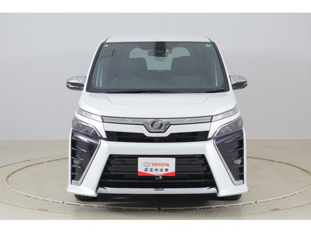 ヴォクシー ＺＳ　煌ＩＩ　衝突被害軽減ブレーキ　純正９型ナビ　地デジＴＶ　バックカメラ　スマートキー　ＥＴＣ２．０　クルーズコントロール　車線逸脱警報　オートハイビーム　両側電動ドア　クリアランスソナー　先行車発進告知機能　ドラレコ　Ｂｌｕｅｔｏｏｔｈ接続　ＬＥＤライト（45枚目）