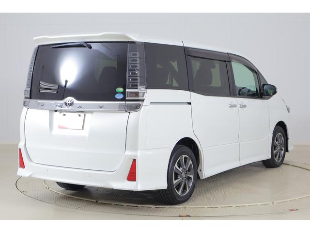 ヴォクシー ＺＳ　煌ＩＩ　衝突被害軽減ブレーキ　純正９型ナビ　地デジＴＶ　バックカメラ　スマートキー　ＥＴＣ２．０　クルーズコントロール　車線逸脱警報　オートハイビーム　両側電動ドア　クリアランスソナー　先行車発進告知機能　ドラレコ　Ｂｌｕｅｔｏｏｔｈ接続　ＬＥＤライト（48枚目）