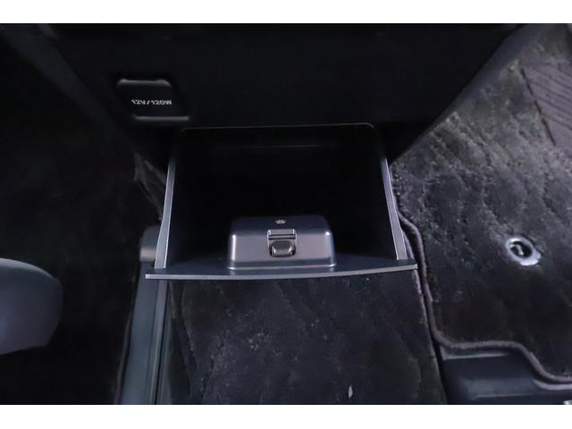 ヴェルファイア ２．５Ｚ　Ａエディション　ビッグＸ９型ナビ　地デジＴＶ　バックカメラ　後席モニター　スマートキー　クルーズコントロール　ＥＴＣ　クリアランスソナー　両側電動ドア　Ｂｌｕｅｔｏｏｔｈ接続　ＬＥＤヘッドライト　横滑り防止装置（30枚目）