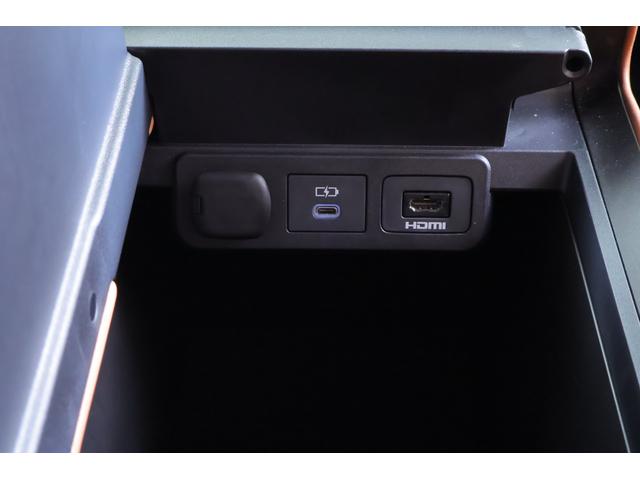 ヴェルファイアハイブリッド Z プレミア 衝突被害軽減ブレーキ 14インチDAナビ地デジ 全周囲カメラ 後席モニター サンルーフ BSM レーダークルーズ 車線逸脱警報 クリアランスソナー 前後ドラレコ シートヒーター&クール AC100Vー1500W パワーバックドア 3眼LEDライト(44枚目)