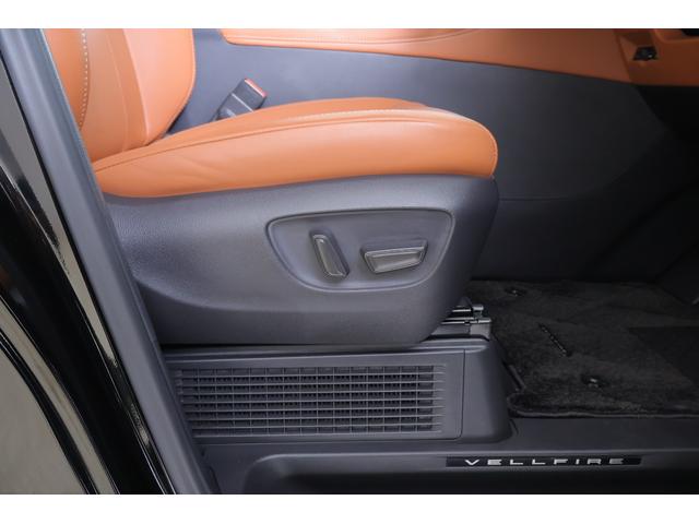 ヴェルファイアハイブリッド Z プレミア 衝突被害軽減ブレーキ 14インチDAナビ地デジ 全周囲カメラ 後席モニター サンルーフ BSM レーダークルーズ 車線逸脱警報 クリアランスソナー 前後ドラレコ シートヒーター&クール AC100Vー1500W パワーバックドア 3眼LEDライト(47枚目)