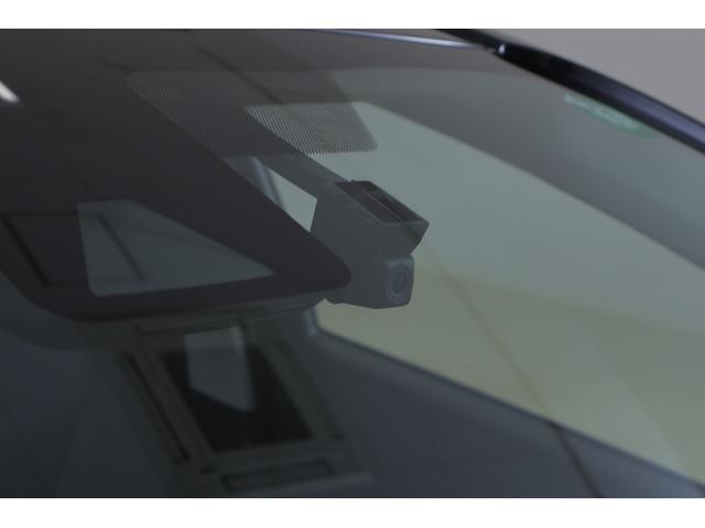 アクア Ｚ　衝突被害軽減ブレーキ　ＢＳＭ　純正１０．５インチＤＡナビ　全周囲カメラ　レーダークルーズ　オートハイビーム　スマートキー　ＥＴＣ２．０　車線逸脱警報　クリアランスソナー　ＡＣ１００Ｖ－１５００Ｗ　ドラレコ　ＬＥＤライト　Ｂｌｕｅｔｏｏｔｈ接続　ワンオーナー（33枚目）