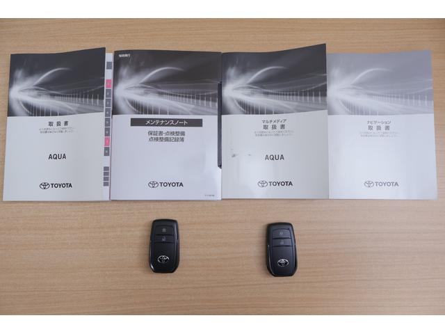 アクア Ｚ　衝突被害軽減ブレーキ　ＢＳＭ　純正１０．５インチＤＡナビ　全周囲カメラ　レーダークルーズ　オートハイビーム　スマートキー　ＥＴＣ２．０　車線逸脱警報　クリアランスソナー　ＡＣ１００Ｖ－１５００Ｗ　ドラレコ　ＬＥＤライト　Ｂｌｕｅｔｏｏｔｈ接続　ワンオーナー（54枚目）