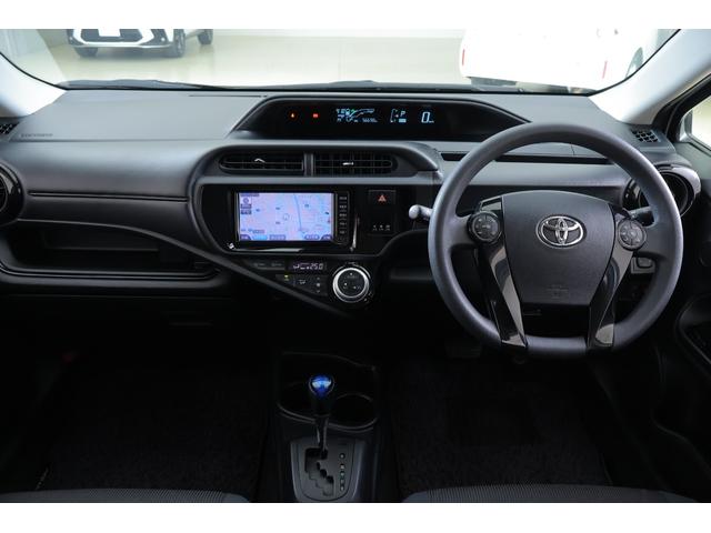 アクア Sスタイルブラック 衝突被害軽減ブレーキ 純正SDナビTV バックカメラ スマートキー ETC 車線逸脱警報 オートハイビーム 先行車発進告知機能 電動格納ミラー Bluetooth接続 LEDヘッドライト 横滑り防止装置(12枚目)