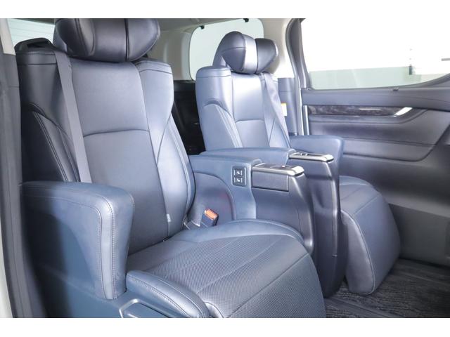 ヴェルファイア 2.5Z Gエディション 衝突被害軽減ブレーキ 車線逸脱警報 純正10型ナビ 地デジTV バックカメラ 後席モニター BSM レーダークルーズ シートヒーター&クール ステアリングヒーター クリアランスソナー デジタルミラー パワーバックドア 3眼LEDライト(43枚目)