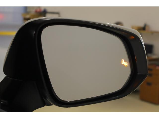 ヴェルファイアハイブリッド エグゼクティブラウンジＺ　４ＷＤ　ＪＢＬプレミアムナビ地デジ　全周囲カメラ　１２．１インチリアエンター　衝突被害軽減ブレーキ　レーダークルーズ　車線逸脱警報　ＢＳＭ　デジタルミラー　シートヒーター＆クール　前後ドラレコ　パワーバックドア　３眼ＬＥＤライト（38枚目）