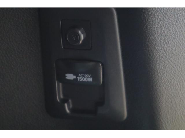 ヴェルファイアハイブリッド エグゼクティブラウンジＺ　４ＷＤ　ＪＢＬプレミアムナビ地デジ　全周囲カメラ　１２．１インチリアエンター　衝突被害軽減ブレーキ　レーダークルーズ　車線逸脱警報　ＢＳＭ　デジタルミラー　シートヒーター＆クール　前後ドラレコ　パワーバックドア　３眼ＬＥＤライト（57枚目）