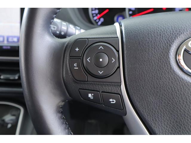 ヴォクシー ＺＳ　煌　純正９インチナビ　地デジＴＶ　バックカメラ　スマートキー　ＥＴＣ　両側電動スライドドア　Ｂｌｕｅｔｏｏｔｈ接続　アイドリングストップ　ＬＥＤヘッドライト　純正アルミ　横滑り防止装置（18枚目）