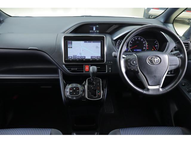 ヴォクシー ＺＳ　煌ＩＩ　衝突被害軽減ブレーキ　純正９型ナビ　地デジＴＶ　バックカメラ　スマートキー　ＥＴＣ　クルーズコントロール　車線逸脱警報　オートハイビーム　両側電動ドア　クリアランスソナー　先行車発進告知機能　ドラレコ　Ｂｌｕｅｔｏｏｔｈ接続　ＬＥＤヘッドライト（12枚目）