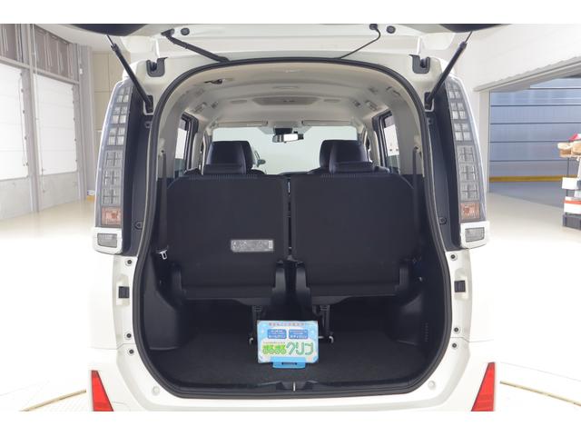 ヴォクシー ＺＳ　煌ＩＩ　衝突被害軽減ブレーキ　純正９型ナビ　地デジＴＶ　バックカメラ　スマートキー　ＥＴＣ　クルーズコントロール　車線逸脱警報　オートハイビーム　両側電動ドア　クリアランスソナー　先行車発進告知機能　ドラレコ　Ｂｌｕｅｔｏｏｔｈ接続　ＬＥＤヘッドライト（39枚目）