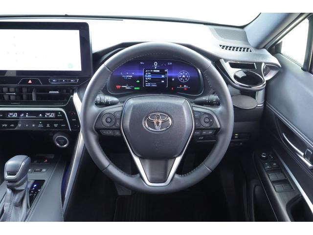 ハリアーハイブリッド G 衝突被害軽減ブレーキ 純正12.3インチDA 地デジTV バックカメラ BSM レーダークルーズ オートハイビーム 車線逸脱警報 デジタルミラー ドラレコ クリアランスソナー ETC パワーシート パワーバックドア LEDライト 横滑り防止装置 ワンオーナー(13枚目)