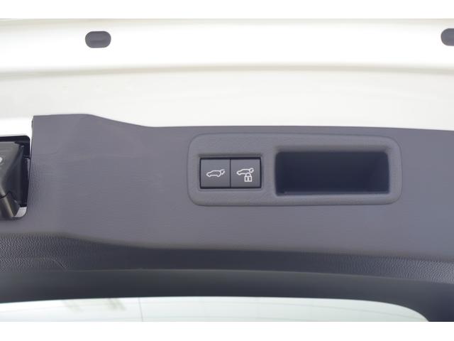 ハリアーハイブリッド G 衝突被害軽減ブレーキ 純正12.3インチDA 地デジTV バックカメラ BSM レーダークルーズ オートハイビーム 車線逸脱警報 デジタルミラー ドラレコ クリアランスソナー ETC パワーシート パワーバックドア LEDライト 横滑り防止装置 ワンオーナー(43枚目)