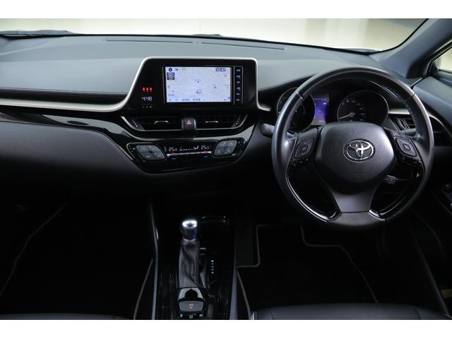 Ｃ－ＨＲ Ｇ　モード　ネロ　モデリスタフルエアロ　衝突被害軽減ブレーキ　純正ＳＤナビ　地デジＴＶ　バックカメラ　ＢＳＭ　スマートキー　ＥＴＣ　レーダークルーズ　オートハイビーム　車線逸脱警報　クリアランスソナー　シートヒーター　ＬＥＤヘッドライト　横滑り防止装置（12枚目）