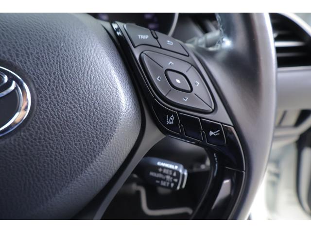 Ｃ－ＨＲ Ｇ　モード　ネロ　モデリスタフルエアロ　衝突被害軽減ブレーキ　純正ＳＤナビ　地デジＴＶ　バックカメラ　ＢＳＭ　スマートキー　ＥＴＣ　レーダークルーズ　オートハイビーム　車線逸脱警報　クリアランスソナー　シートヒーター　ＬＥＤヘッドライト　横滑り防止装置（20枚目）